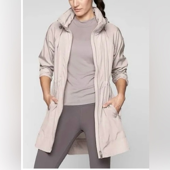 Athleta Drip Drop Rain Jacket in Beech Stone Pink Full Zip Size Medium Tall - Picture 1 of 8